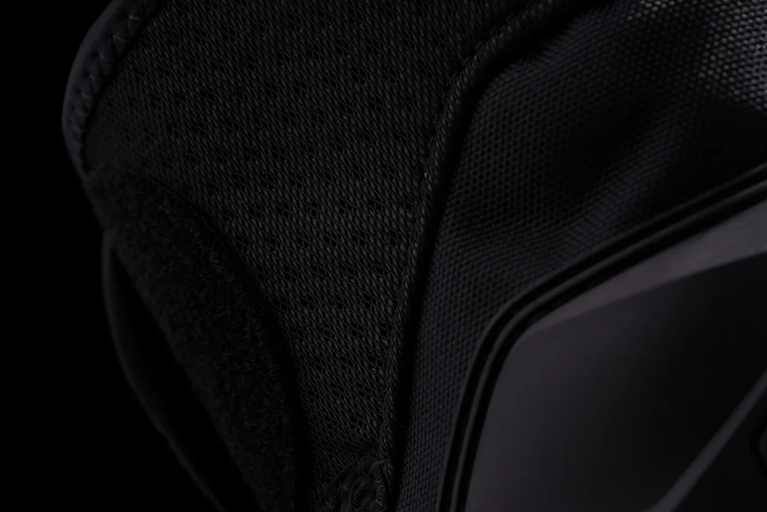 ICON Cloverleaf 2 Knee Pads