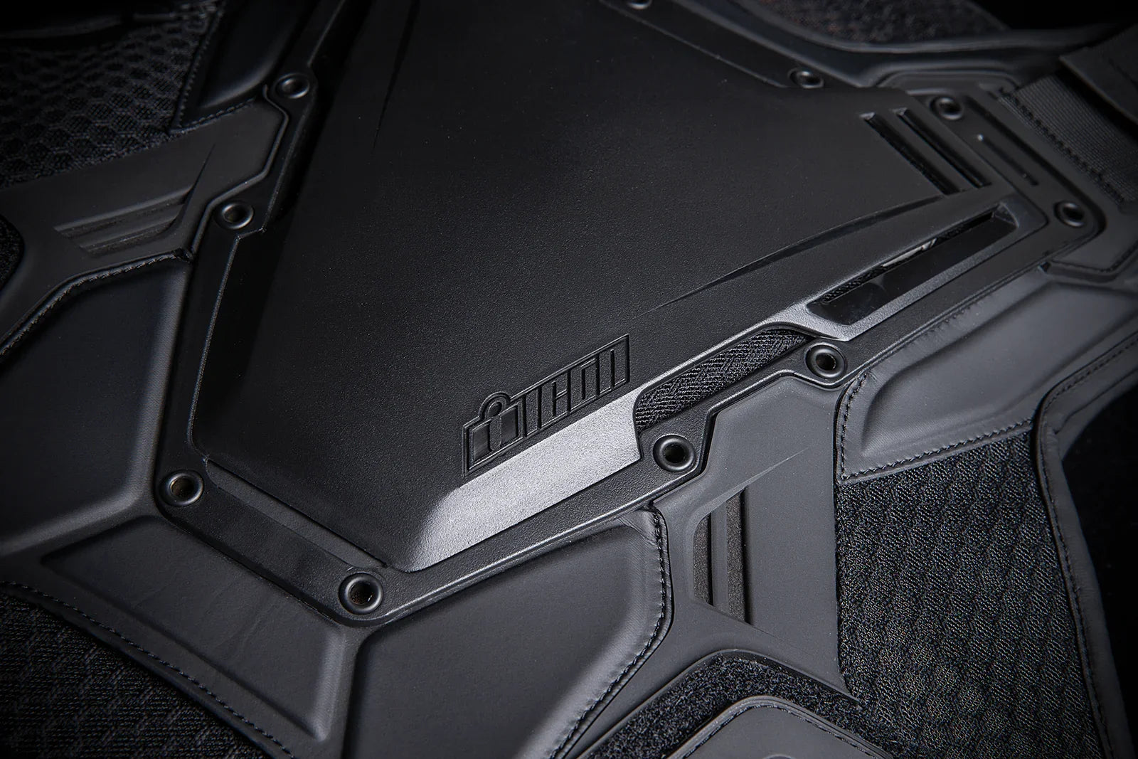 ICON Field Armor 3- Vest