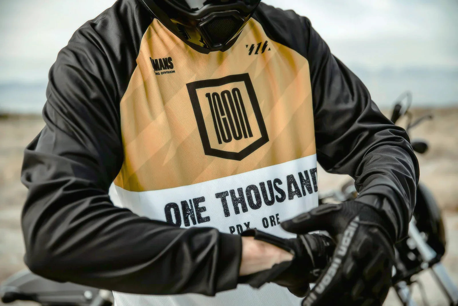 ICON Status Jersey - Gold - Small