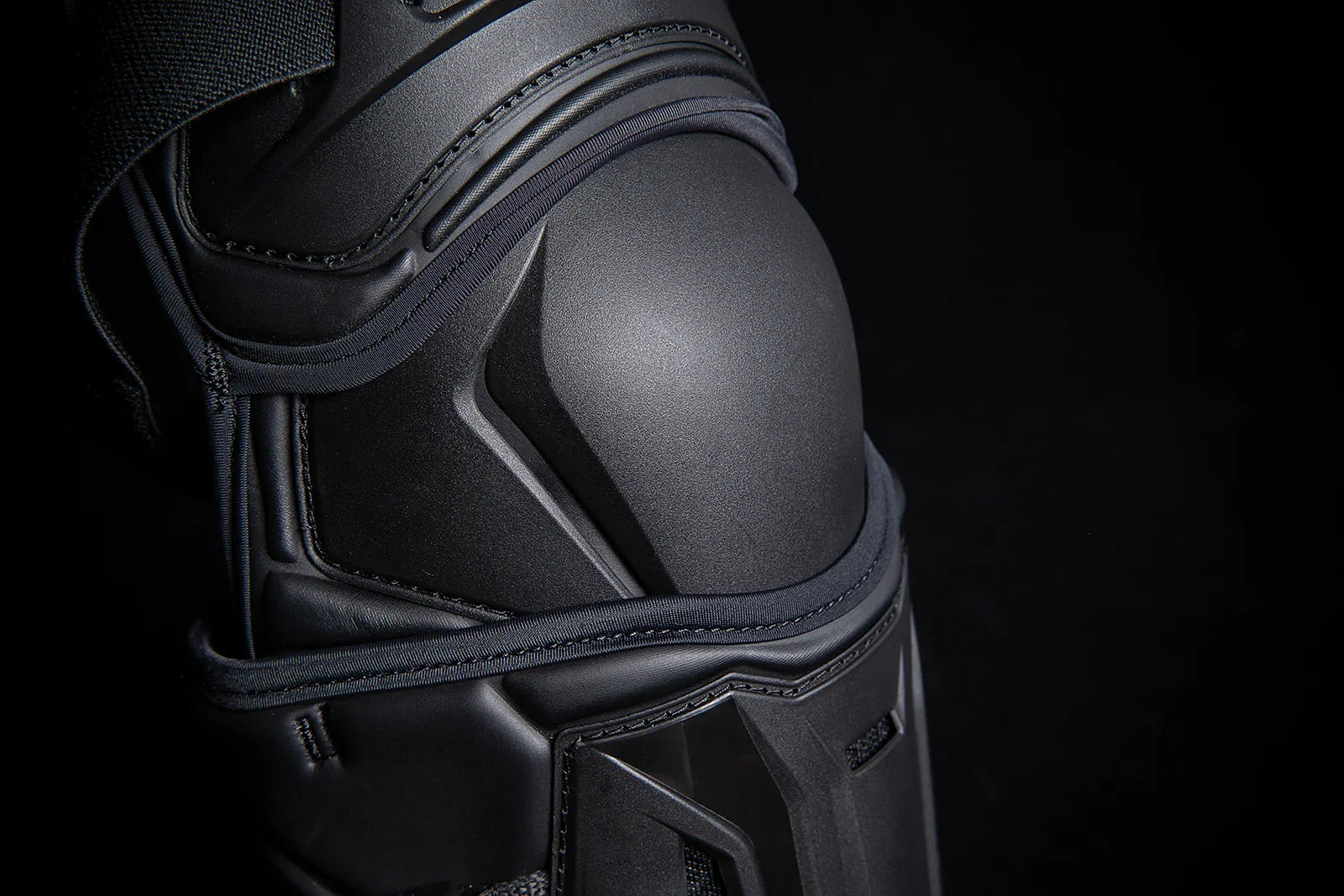 ICON Field Armor 3- Knees