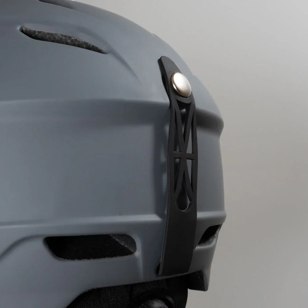 Daytona Helmets Daytona Carver Ski Helmet - Adjustable Helmet for Men, Women & Youth - Dull Grey with Anti-Fog Visor