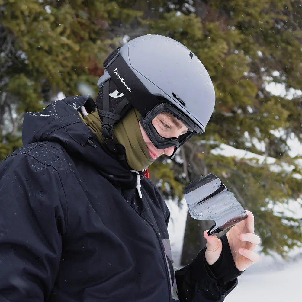 Daytona Helmets Daytona Snow Goggle Scope (Includes 1 x Magnetic Frame, 3 x Magnetic Lens, 1 x Goggles Dust Cover)